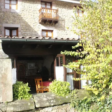 Guest house Nueve Valles *